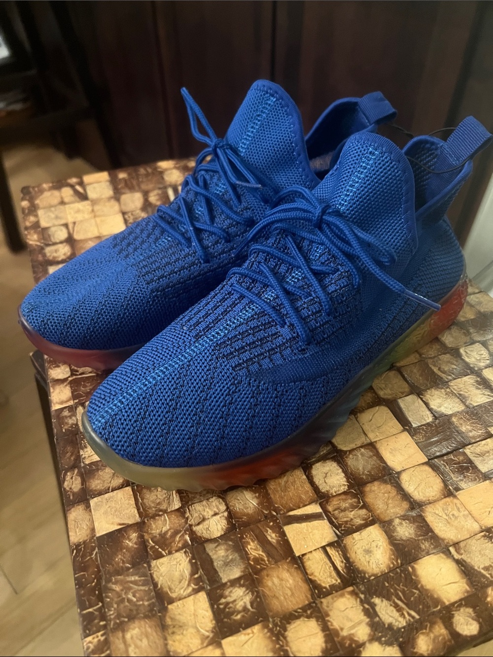 BLUE MESH SNEAKERS